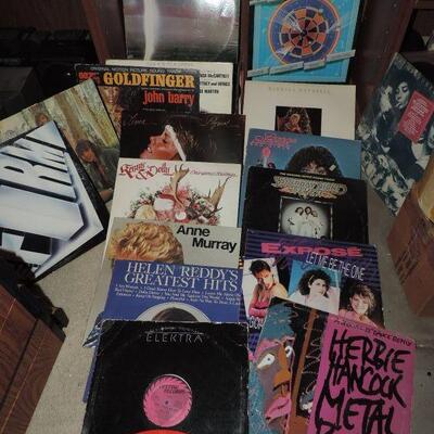 VINALS/RECORDS/LPS