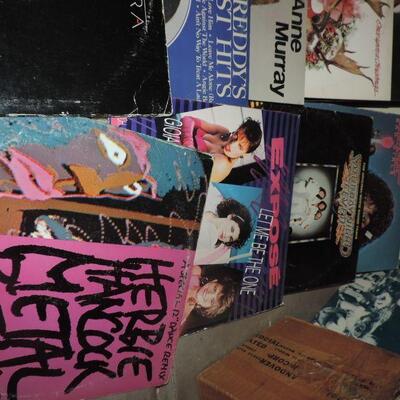 VINALS/RECORDS/LPS