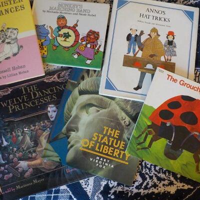 6 world class children books.