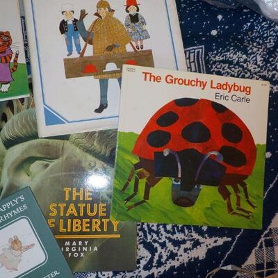 6 world class children books.