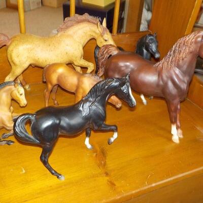 9 Horses made of solid gas.