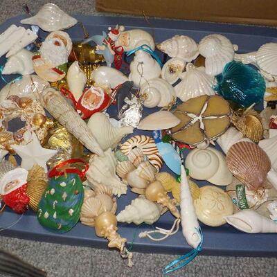Santa's gift box of Ornaments 60+.