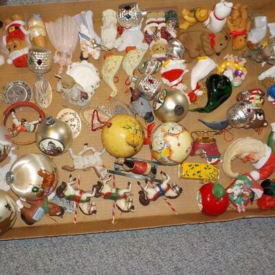 SANTA'S 2ND BOX OF XMASS ORNAMENTS.