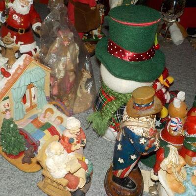 NO.3 SANTA BARGAIN LOT CRAZY XMAS STUFF.