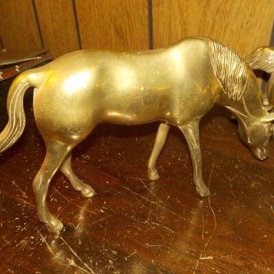 RARE BRASS HORSES APPROX. 6 X 5 IN  FAMILY.