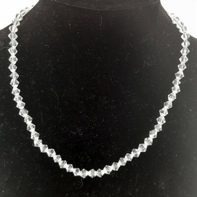Clear Glass Beads Necklace