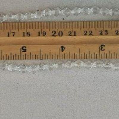 Clear Glass Beads Necklace