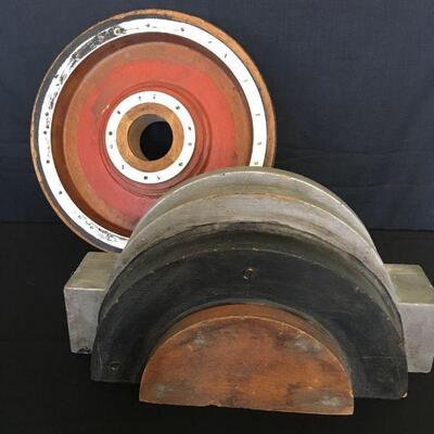 Wooden Foundry Mold Red/Silver