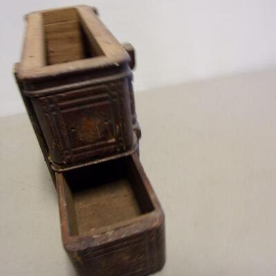 Lot 167 - Sewing Box Drawers