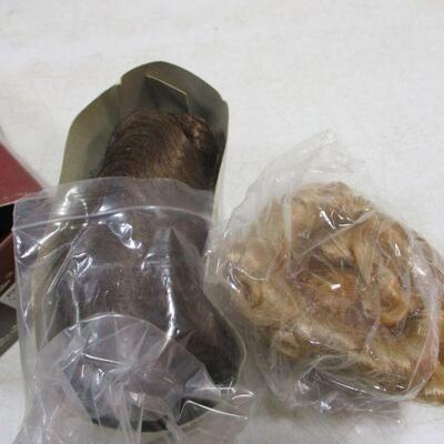 Lot 169 - Doll Wigs