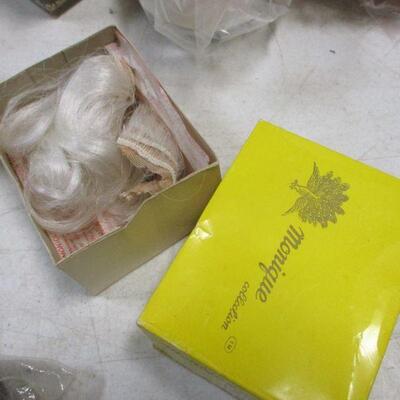 Lot 169 - Doll Wigs