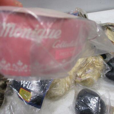 Lot 170 - Doll Wigs 