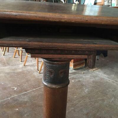 Antique Quartersawn Solid Oak Lecturn In Great Condition