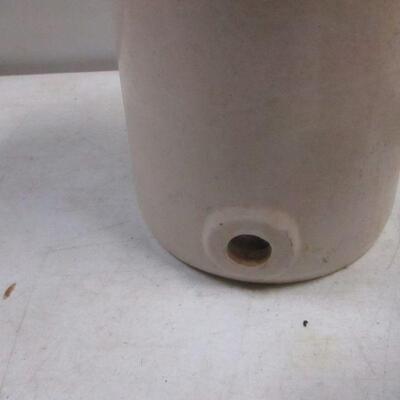 Lot 179 - Home Decor Items - Mug & More