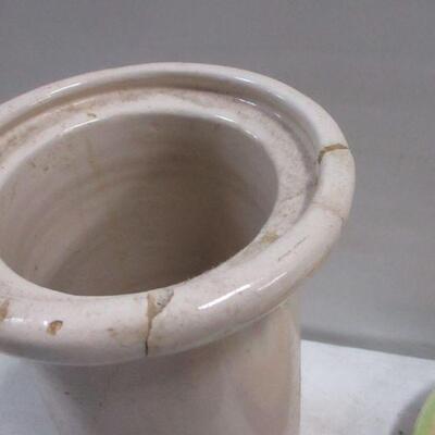 Lot 179 - Home Decor Items - Mug & More