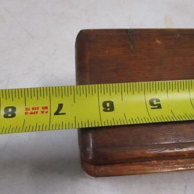 Lot 182 - Fisher Stainless Steel Or Alloy Laboratory Prong Chemistry Clamps & Wooden Tool Box