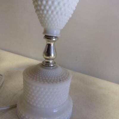 Lot 184 - Hobnail & Floral Lamps