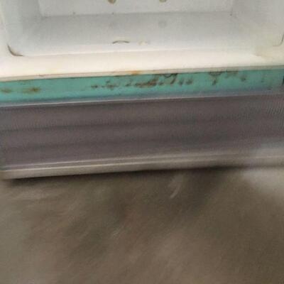 Turquoise Frigidaire Deluxe Frost Proof Refrigerator/Freezer