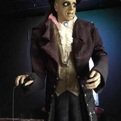 Master of Ceremonies - Animated Entertainer Lifesize Animatronic Figure