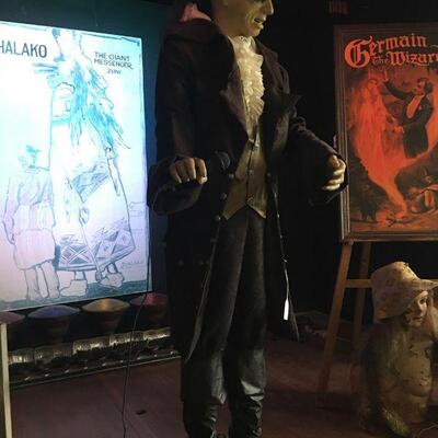 Master of Ceremonies - Animated Entertainer Lifesize Animatronic Figure