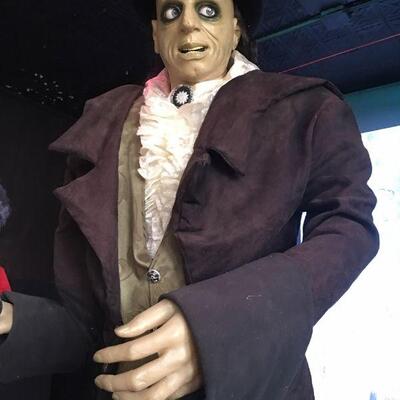 Master of Ceremonies - Animated Entertainer Lifesize Animatronic Figure