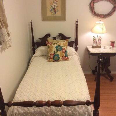 Matching Federal Twin Beds