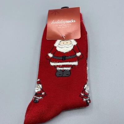 New Holiday Santa Socks Woman's Size 4-10 YD#012-1120-00041