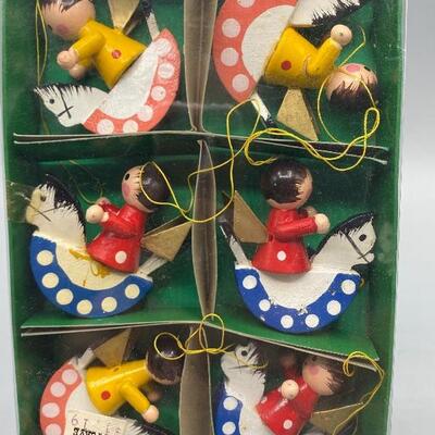 Vintage Wood Ornament Set YD#011-1120-00188