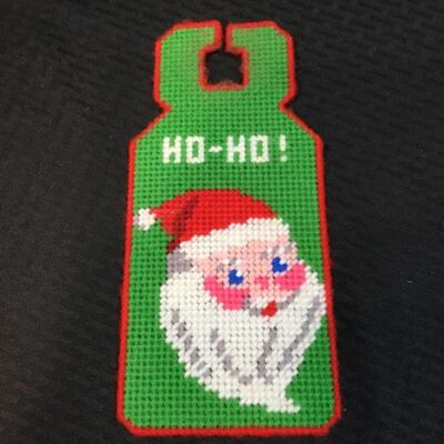 Crocheted Holiday Santa Claus Door Knob Hanger