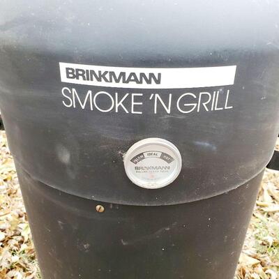 SUPER NICE BRICKMAN SMOKER GRILL