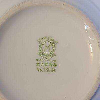 UM8: Noritake Christmas Ball