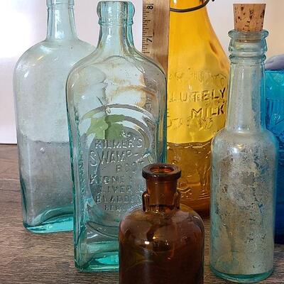 UM13: Vintage Bottles