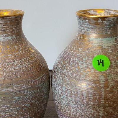 UM14: Stangl Vases