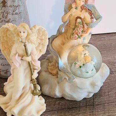 D57: Angel Collectibles