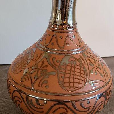 D60: Terra Cotta with Silver Overlay