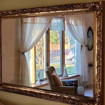 D65: Gold Gilt Mirror