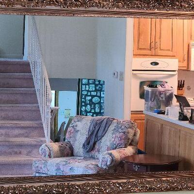 D65: Gold Gilt Mirror