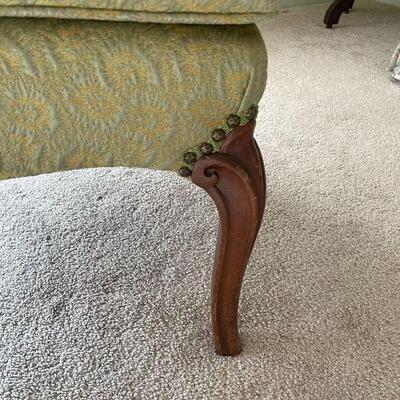 L81: Antique Accent Chair
