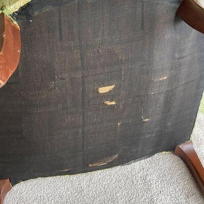 L81: Antique Accent Chair