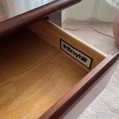 L82: Broyhill Side Table