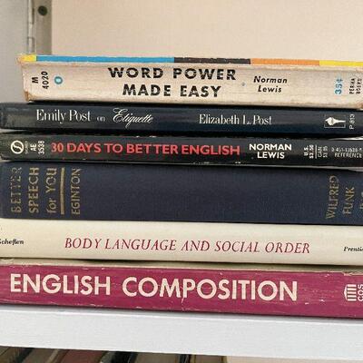 F87: Lot of English Books and More