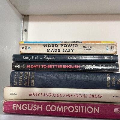 F87: Lot of English Books and More