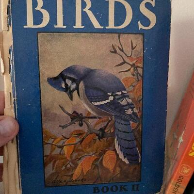 F96: Collection of Vintage Books about Birds