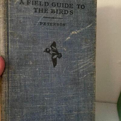 F96: Collection of Vintage Books about Birds