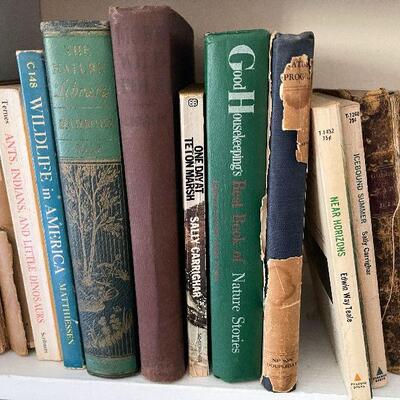 F98: Collection of Vintage Books about Nature