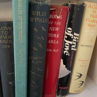 F99: Collection of Vintage Books about Birds
