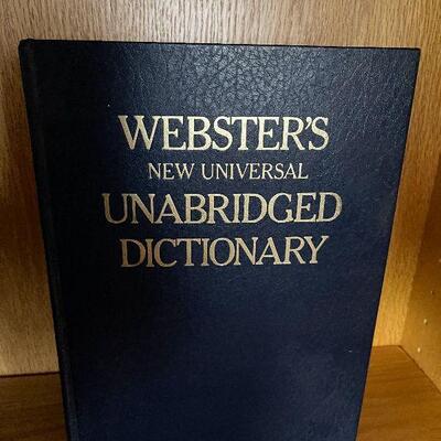 F104: Webster's New Twentieth Century Dictionary 2nd Edition 1979