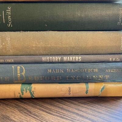 M130: Collection of Vintage Books 