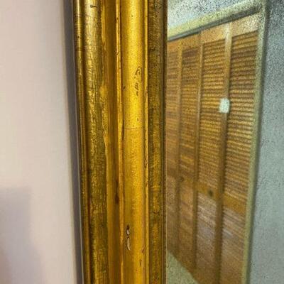 M137: Vintage Framed Mirror