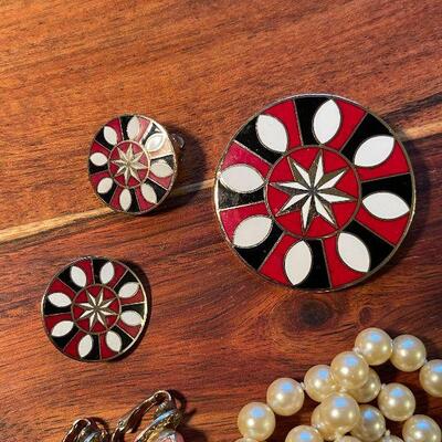 J10: Jewelry Lot 10